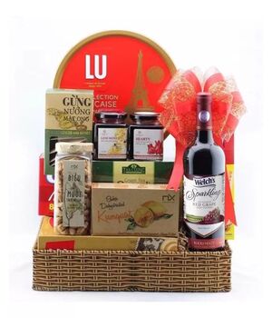 essential for holiday gifts basket send to vietnam